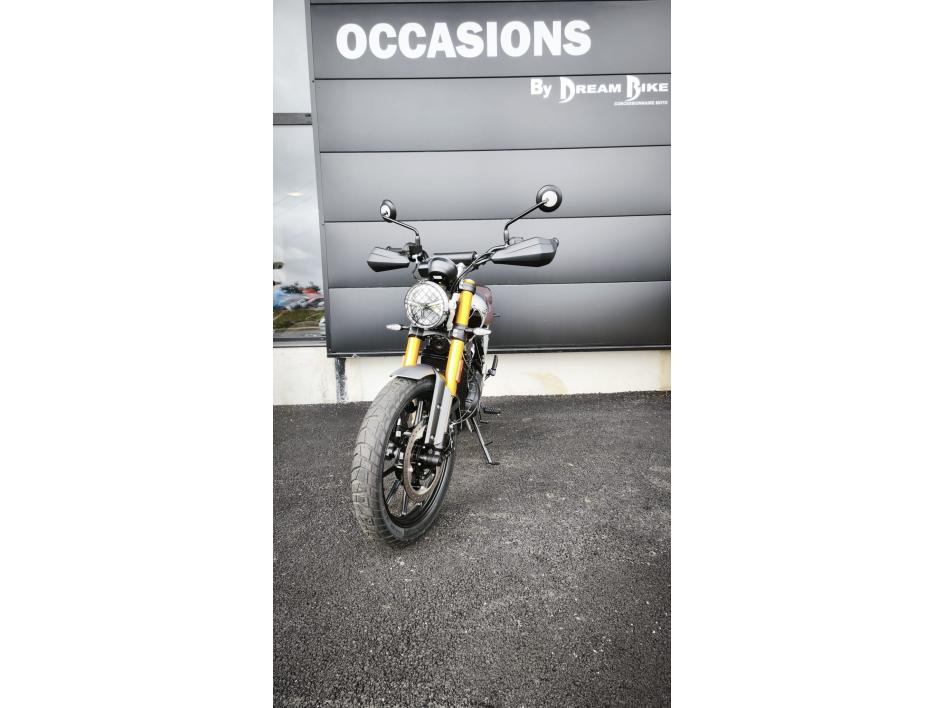 TRIUMPH Scrambler 400 X